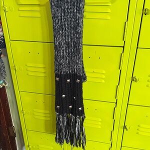 Stylish Black and White Knit scarf with studs